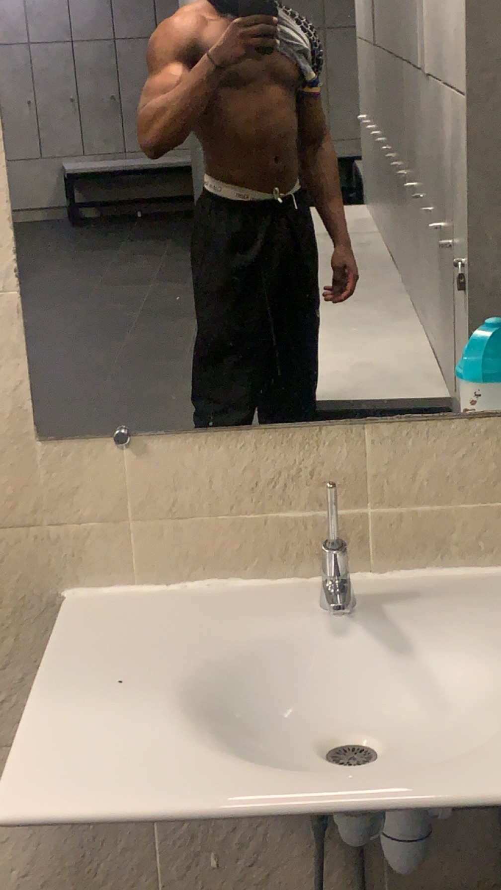 Profil de Wyllan, 21 ans, Annonce Gay à Noyan