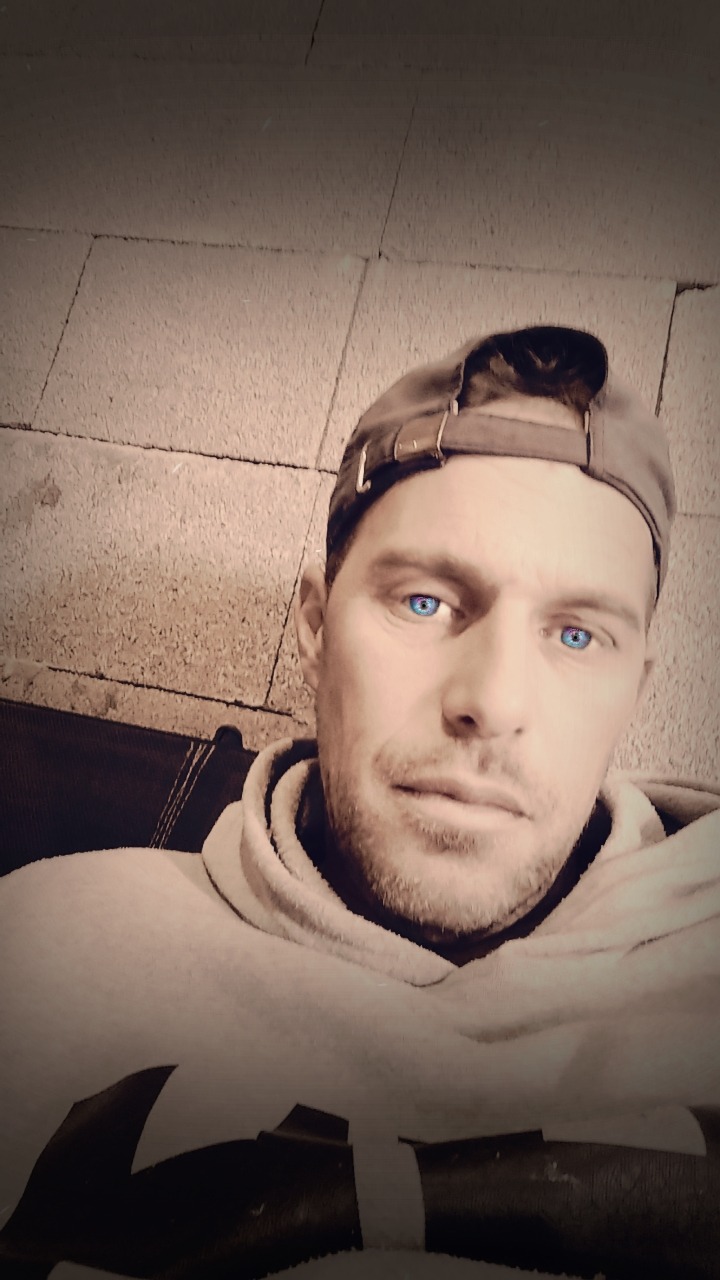 Profil de Kali, 45 ans, Annonce Gay à Veteran